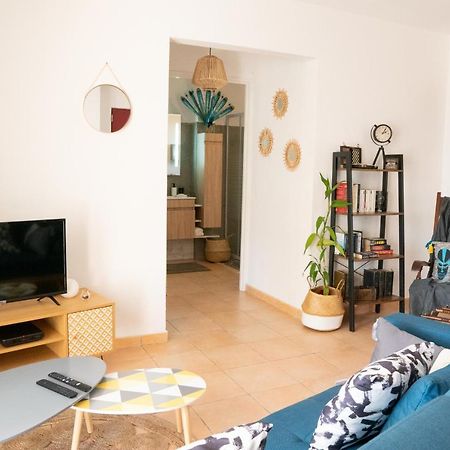 L'Ile Au Paon - Appartement T2 Avec Piscine Et Parking Лез-Абим Экстерьер фото