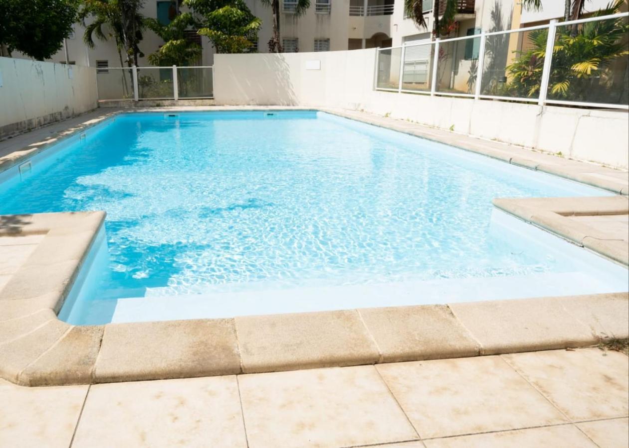 L'Ile Au Paon - Appartement T2 Avec Piscine Et Parking Лез-Абим Экстерьер фото